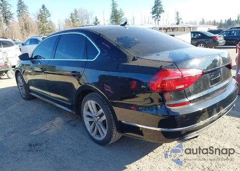 2016 Volkswagen Passat V6 Sel Premium from USA, damaged, VIN 1VWCM7A39GC008607